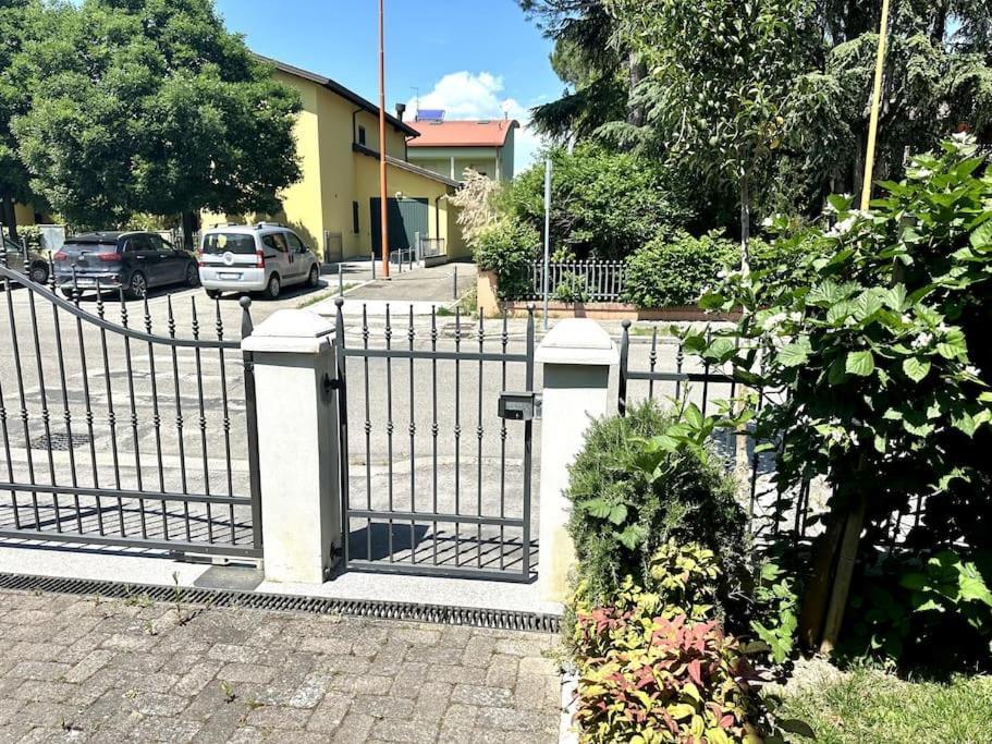 Con Grandi Spazi-2 Da Letto-grande Open Space-cucina Professionale-riscaldamento Centralizzato-wifi * Cesena